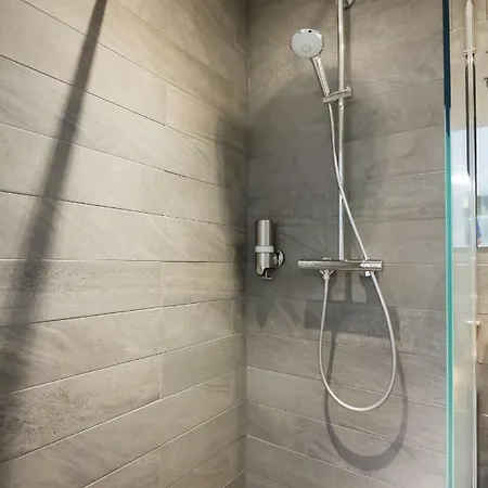 Aparthotel Dingdong - City 3*