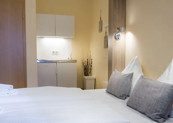 Dingdong - City Lägenhetshotell 3*