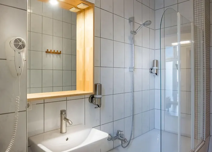 Dingdong - 3* Koblenz (Rhineland-Palatinate)